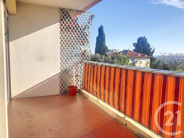 Afficher la photo en grand Appartement F3 à vendre - 3 pièces - 64.14 m2 - NICE - 06 - PROVENCE-ALPES-COTE-D-AZUR - Century 21 Optimmo