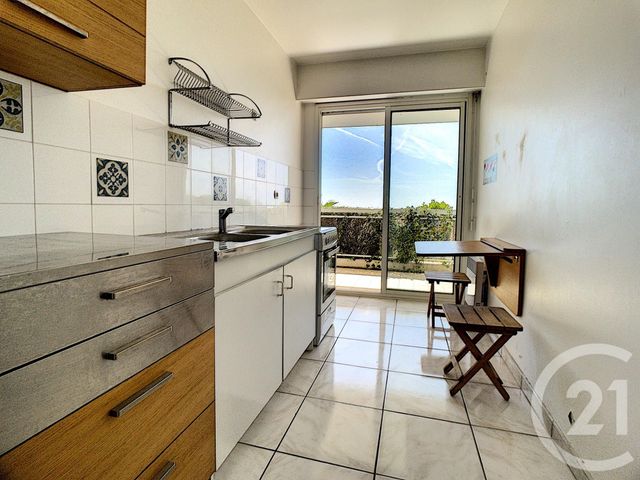 Appartement F2 à vendre - 2 pièces - 52.24 m2 - NICE - 06 - PROVENCE-ALPES-COTE-D-AZUR - Century 21 Optimmo Appartement F2 à vendre - 2 pièces - 52.24 m2 - NICE - 06 - PROVENCE-ALPES-COTE-D-AZUR - Century 21 Optimmo