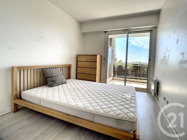 Appartement F2 à vendre - 2 pièces - 52.24 m2 - NICE - 06 - PROVENCE-ALPES-COTE-D-AZUR - Century 21 Optimmo Appartement F2 à vendre - 2 pièces - 52.24 m2 - NICE - 06 - PROVENCE-ALPES-COTE-D-AZUR - Century 21 Optimmo