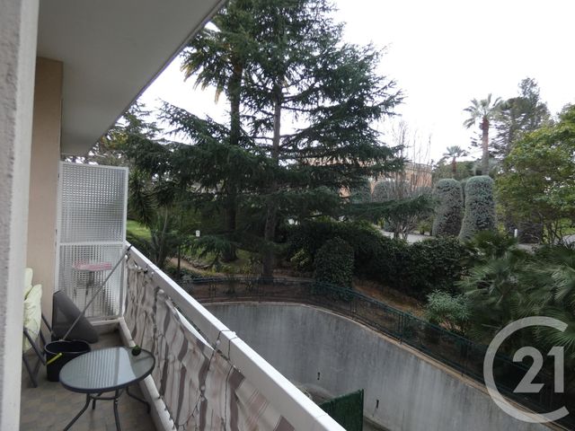 Afficher la photo en grand Appartement F1 à vendre - 1 pièce - 32.0 m2 - NICE - 06 - PROVENCE-ALPES-COTE-D-AZUR - Century 21 Optimmo